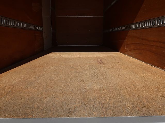 中古トラック いすゞアルミバン ＃6