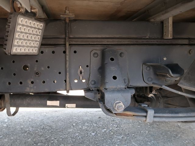 中古トラック いすゞアルミバン ＃8