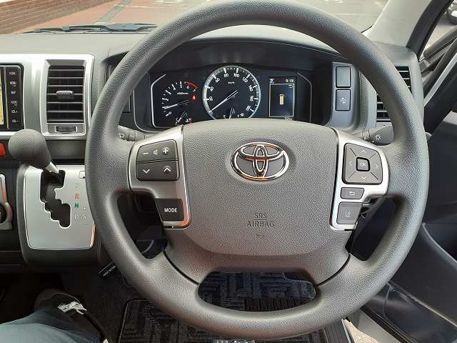 トヨタ ハイエース スーパーGL