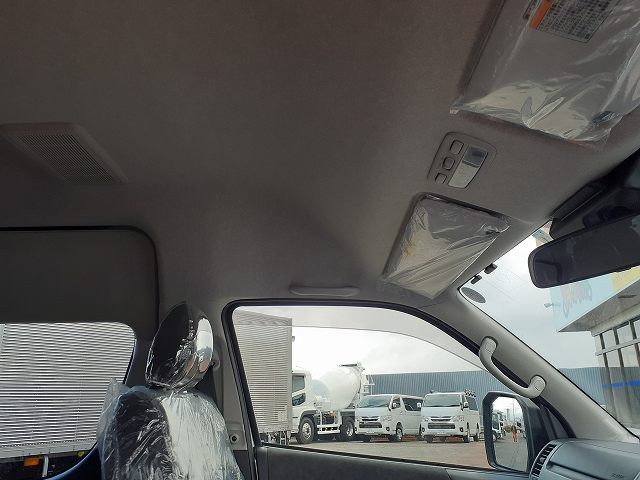 トヨタ ハイエース スーパーGL