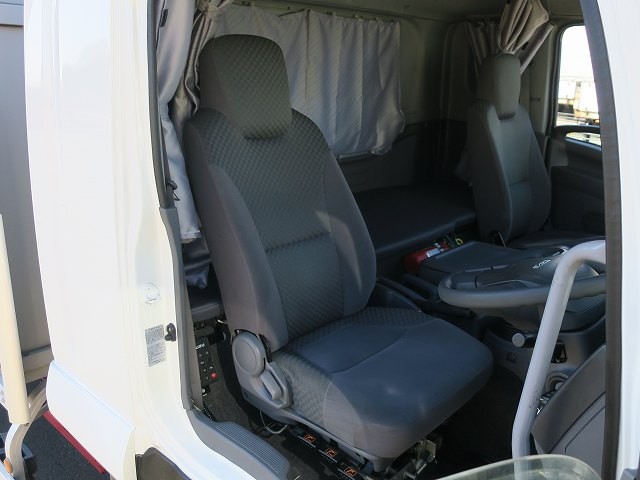 中古トラック いすゞアルミウィング ＃13