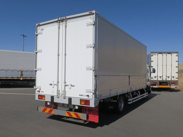 中古トラック いすゞアルミウィング ＃3