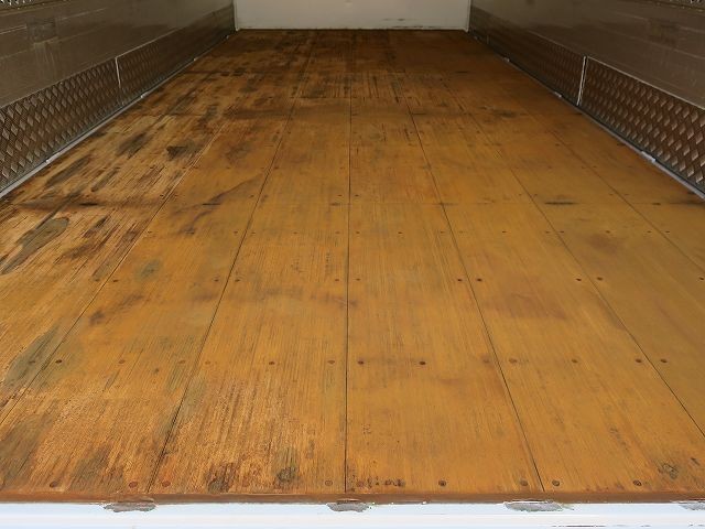 中古トラック いすゞアルミウィング ＃6