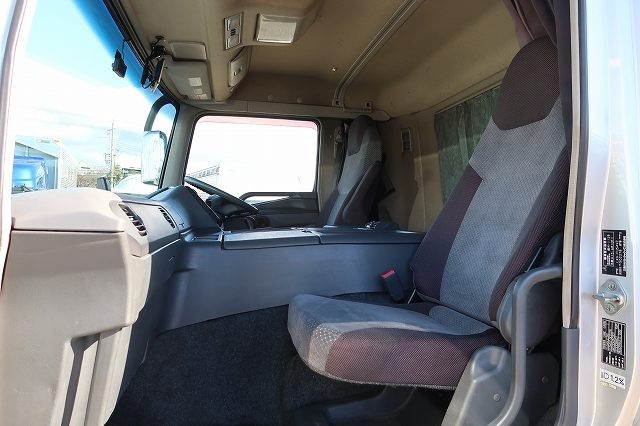 中古トラック 三菱ふそうアルミウィング ＃23