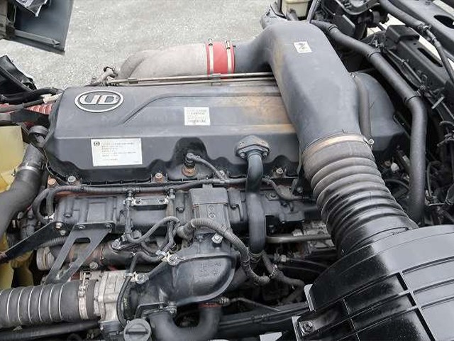 中古トラック UDトラックス粉粒体運搬車 ＃14