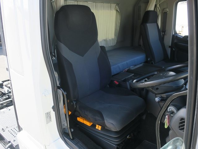 中古トラック 日野トラクタヘッド ＃14