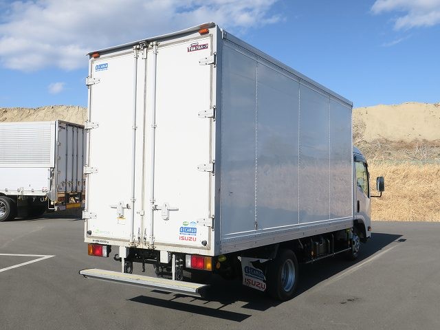 中古トラック いすゞアルミバン ＃3