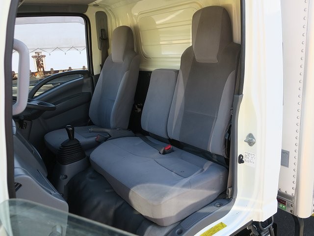 中古トラック いすゞアルミバン ＃23