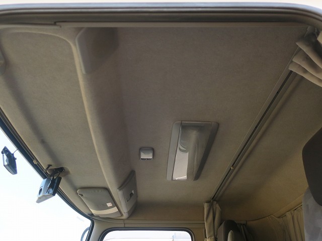 中古トラック UDトラックスアルミウィング ＃24