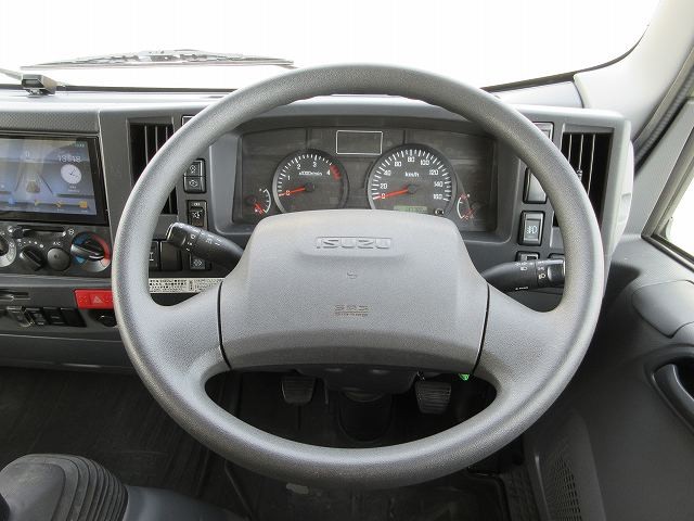 中古トラック いすゞアルミバン ＃15