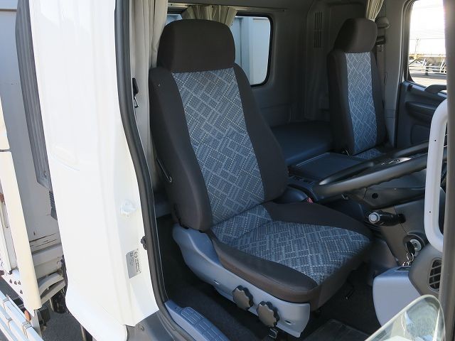 中古トラック 日野アルミウィング ＃13