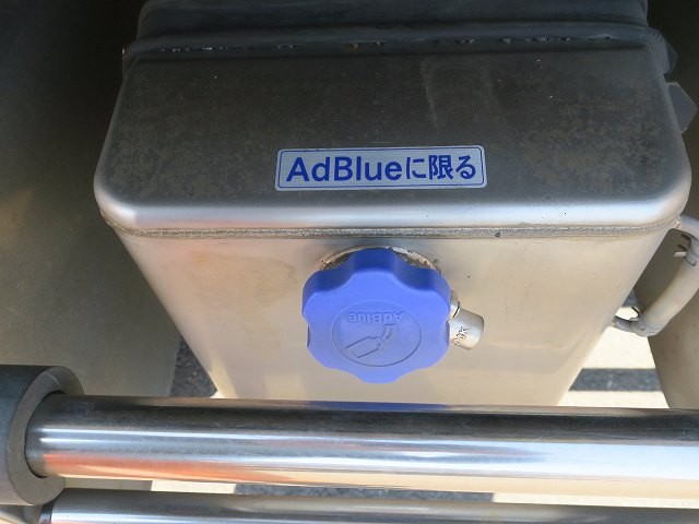 中古トラック UDトラックスアルミウィング #11