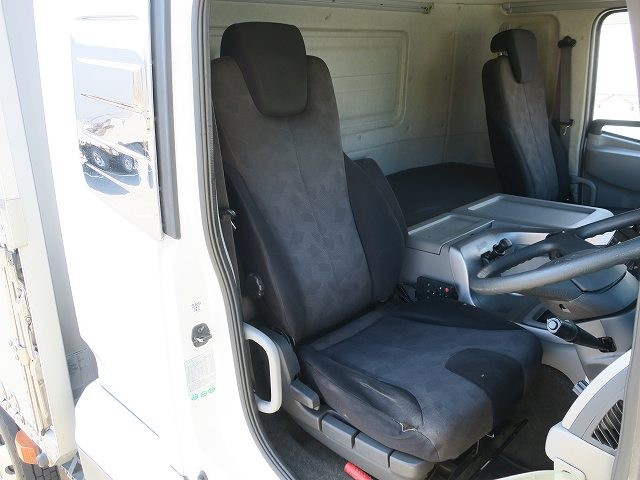 中古トラック UDトラックスアルミウィング #14