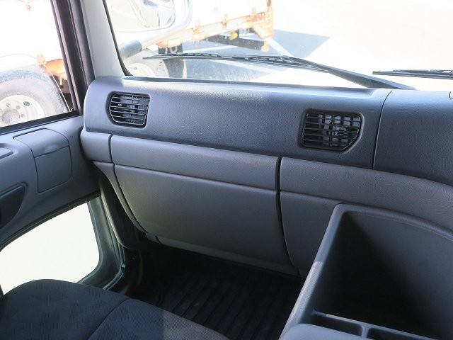 中古トラック UDトラックスアルミウィング ＃15