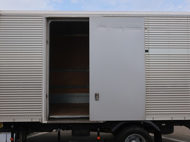 中古トラック 三菱ふそうアルミバン ＃7