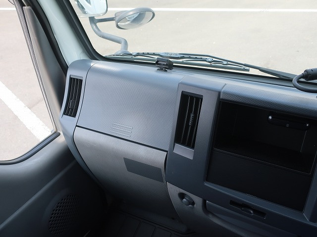 中古トラック いすゞアルミバン ＃11