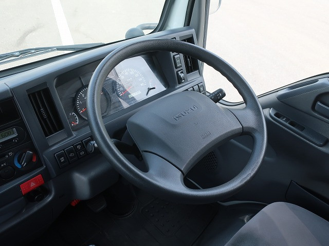 中古トラック いすゞアルミバン ＃13