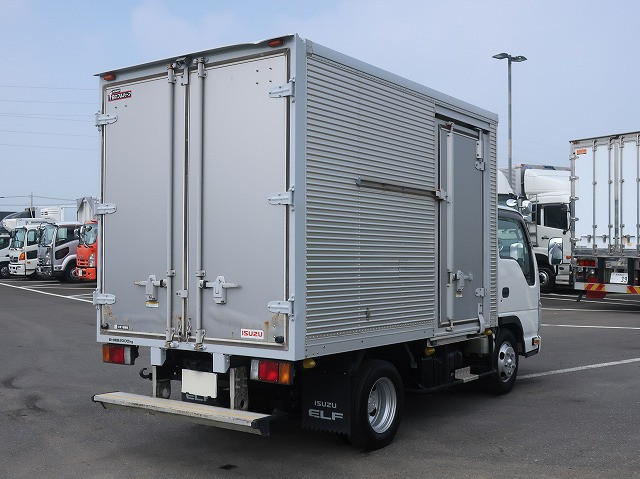 中古トラック いすゞアルミバン ＃3