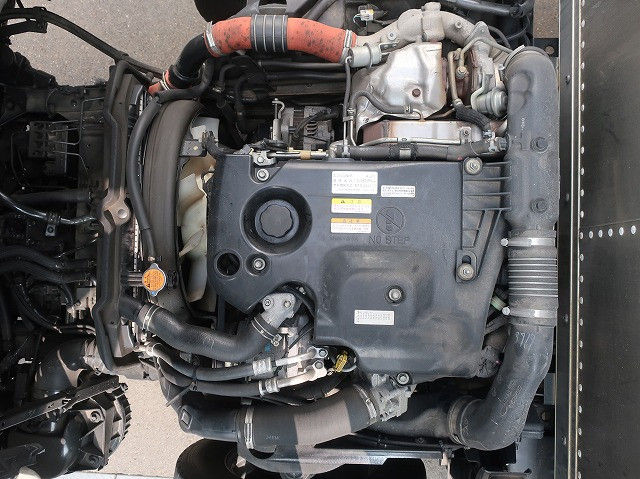 中古トラック いすゞアルミバン ＃9