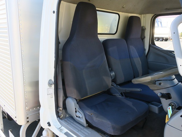 中古トラック 三菱ふそうアルミバン #14