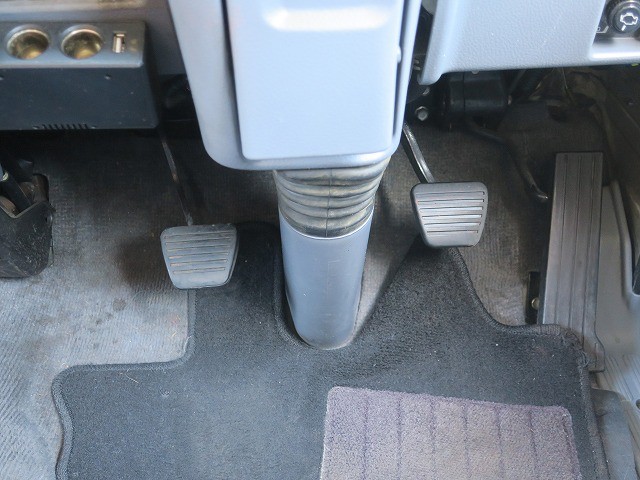 中古トラック 三菱ふそうアルミバン #22