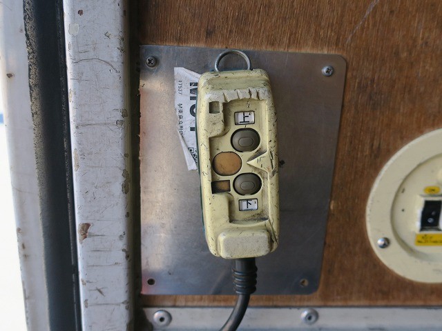 中古トラック 三菱ふそうアルミバン ＃9