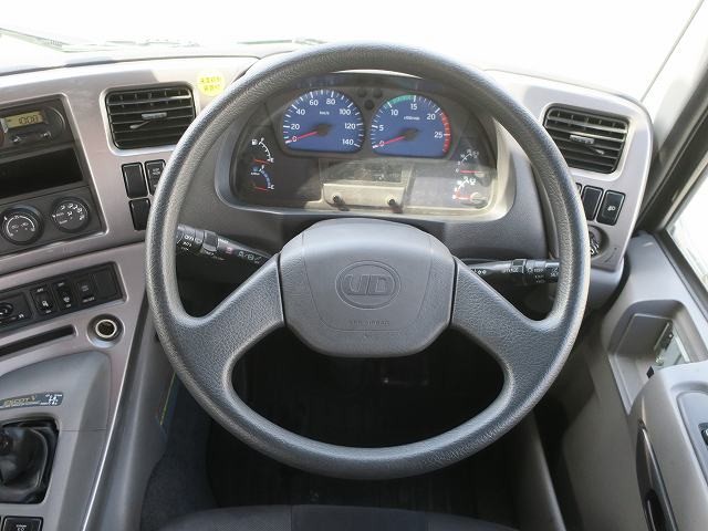 中古トラック UDトラックストラクタヘッド ＃16