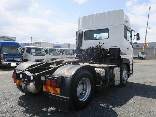 中古トラック UDトラックストラクタヘッド ＃3