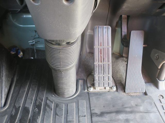 中古トラック UDトラックストラクタヘッド ＃21