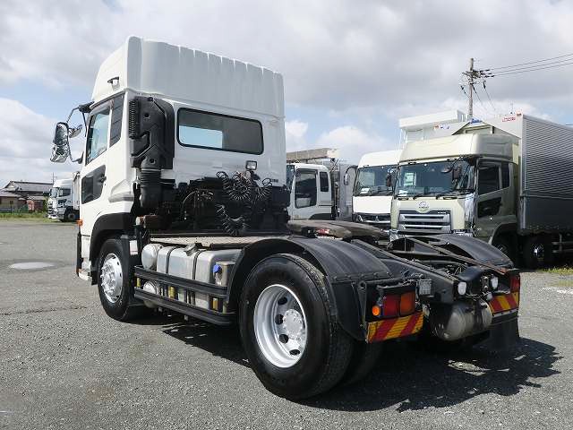 中古トラック UDトラックストラクタヘッド ＃4
