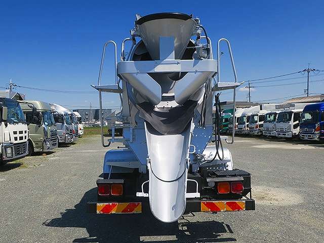 中古トラック いすゞコンクリートミキサー車 #5