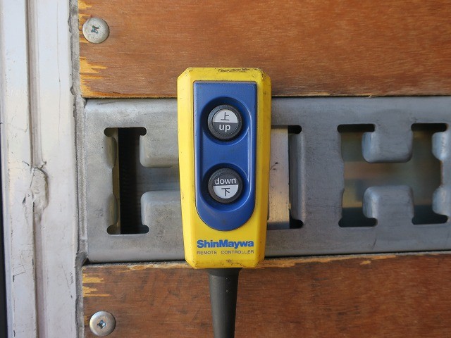 中古トラック 三菱ふそうアルミバン ＃9