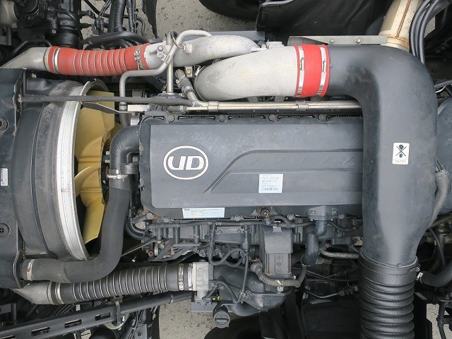 中古トラック UDトラックスアルミウィング ＃12