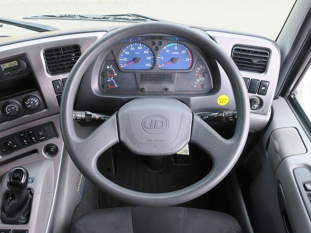 中古トラック UDトラックスアルミウィング ＃16