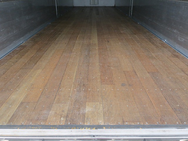 中古トラック UDトラックスアルミウィング ＃6