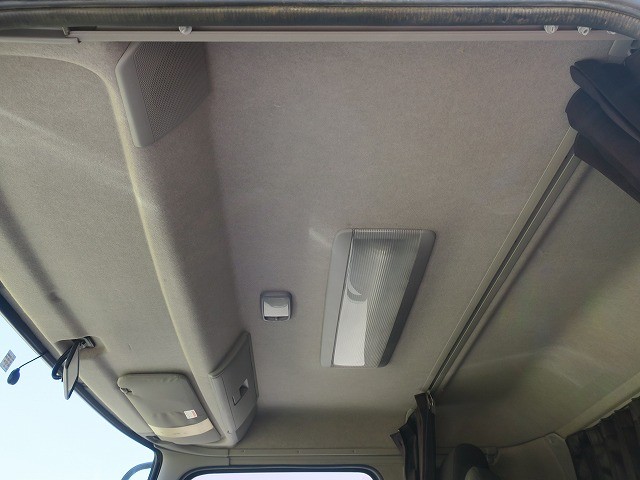 中古トラック UDトラックス平ボディアルミブロック #24