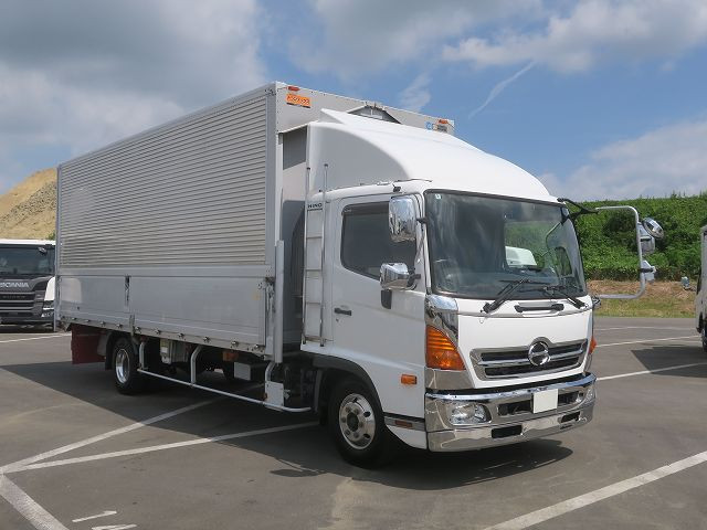 中古トラック 日野アルミウィング ＃2