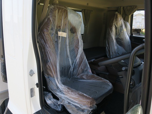 中古トラック 日野冷凍バン ＃15