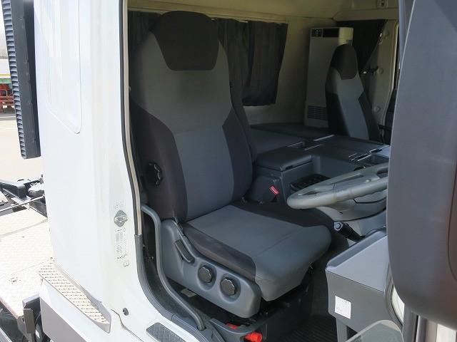 中古トラック 三菱ふそうトラクタヘッド ＃14