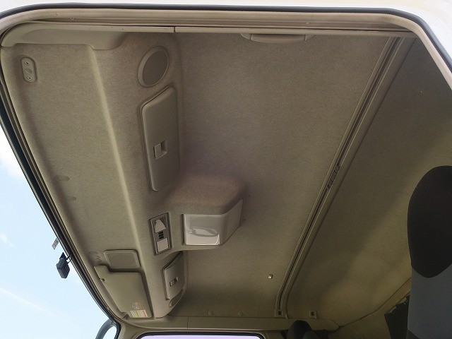 中古トラック 三菱ふそうトラクタヘッド ＃24