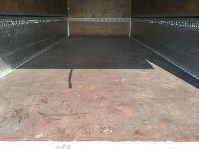 中古トラック いすゞアルミウィング ＃6