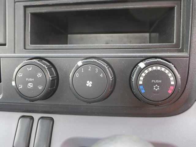 中古トラック 三菱ふそう平ボディ ＃21