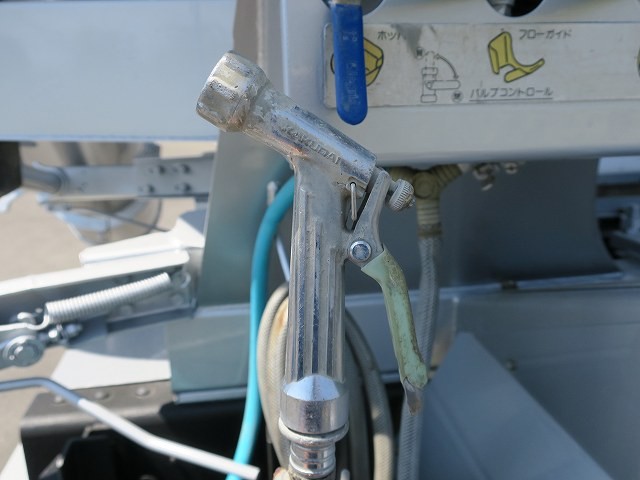 中古トラック いすゞコンクリートミキサー車 ＃11