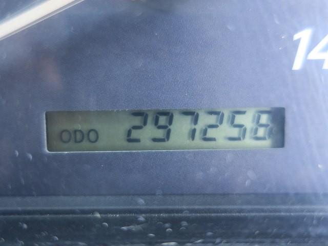 中古トラック いすゞコンクリートミキサー車 ＃19