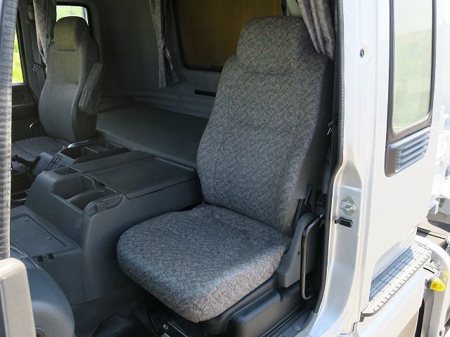 中古トラック いすゞコンクリートミキサー車 #22