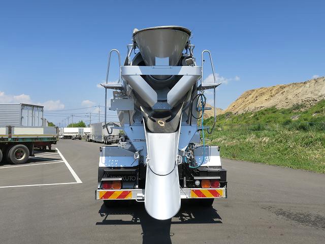 中古トラック いすゞコンクリートミキサー車 ＃5