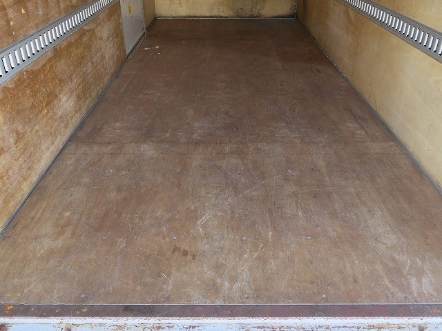 中古トラック いすゞアルミバン ＃6