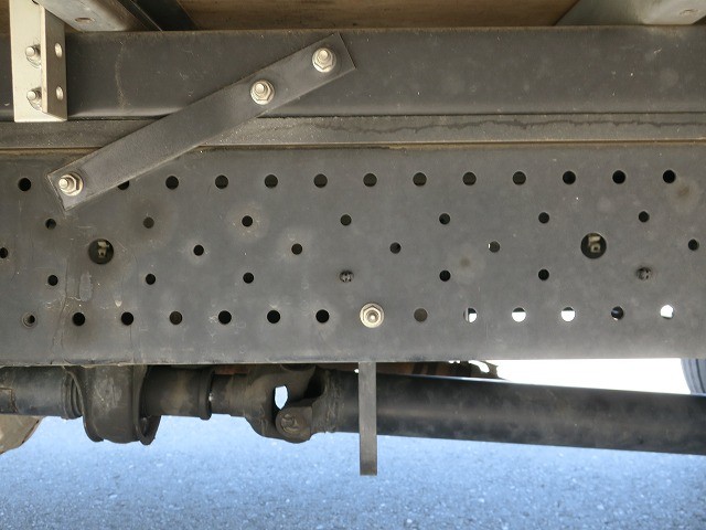 中古トラック いすゞアルミバン ＃8