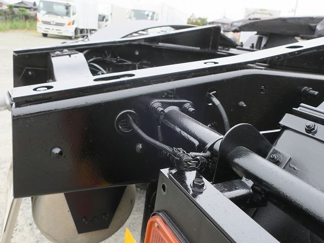 中古トラック UDトラックストラクタヘッド ＃13