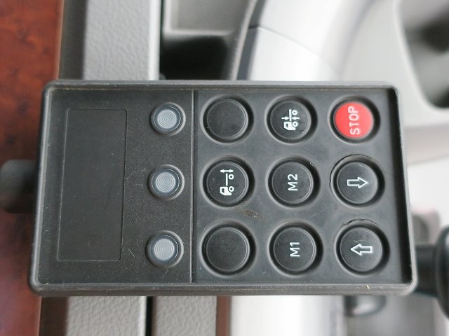 中古トラック UDトラックストラクタヘッド #20